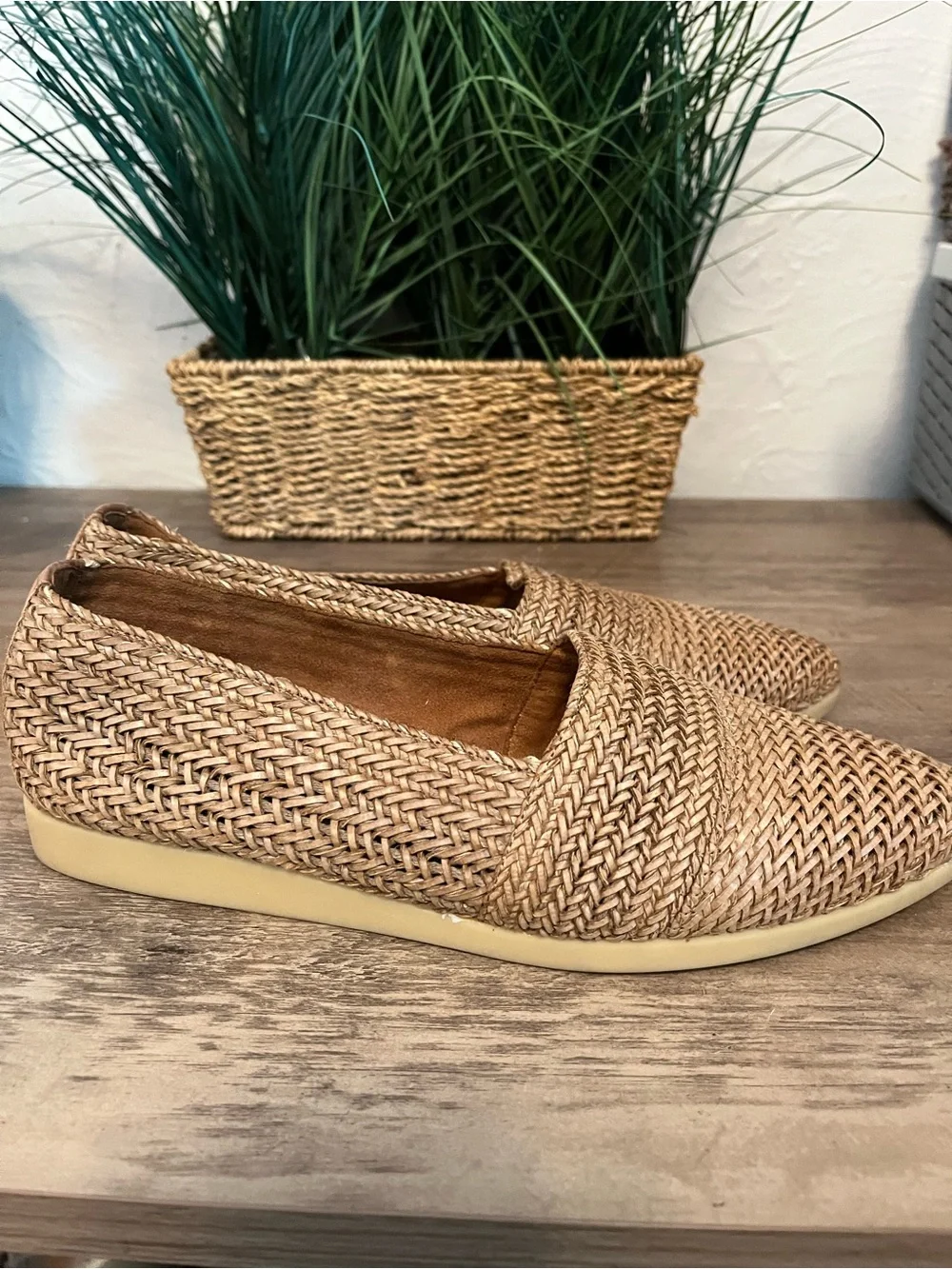 Authentic Paul Green Lori Woven Flats